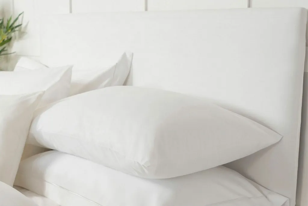 Belledorm BM529 Couvre-tête en Daim Blanc pour Lit 90x180 cm Confort