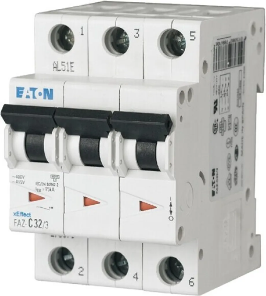 Évitez les pannes avec le disjoncteur Eaton FAZ-C20/3 tripolaire 278874