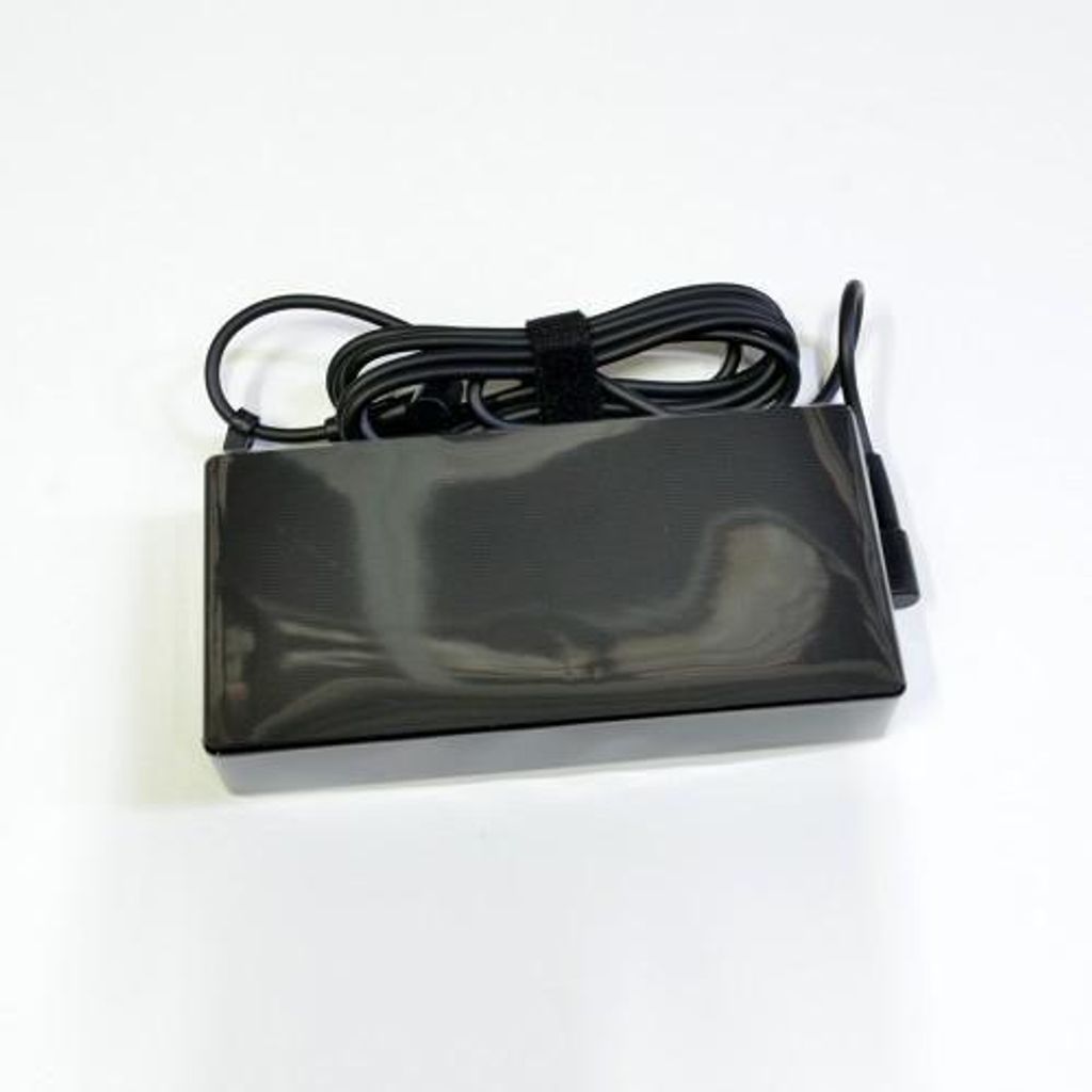 ASUS 0A001-00860100, Laptop, Drinnen, 100 - 240 V, 50 - 60 Hz, 120 W, 20 V