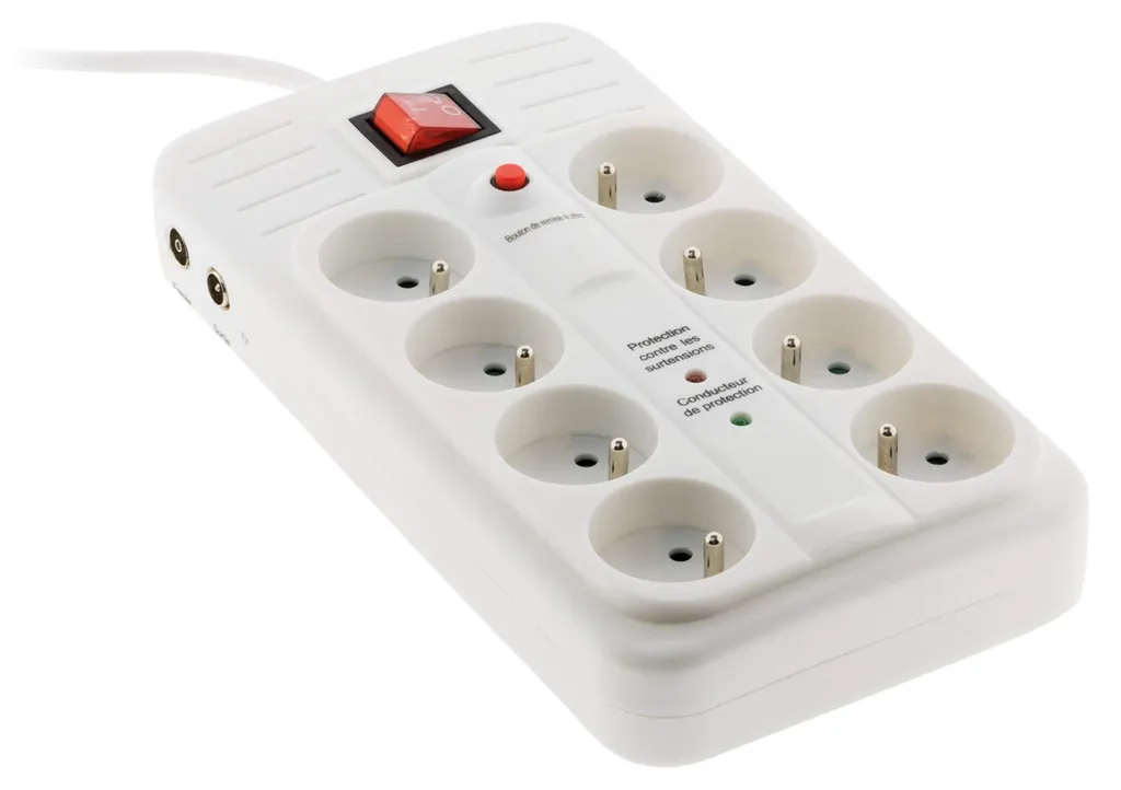 Prise multiple Surge avec protection contre les surtensions 4 prises - 3