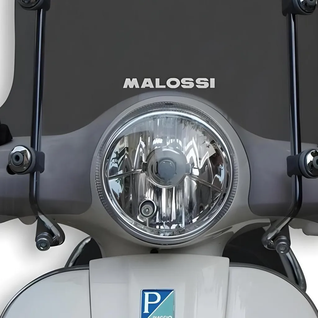 Améliorez votre Confort en Vespa LX avec le Pare-brise Malossi Sport