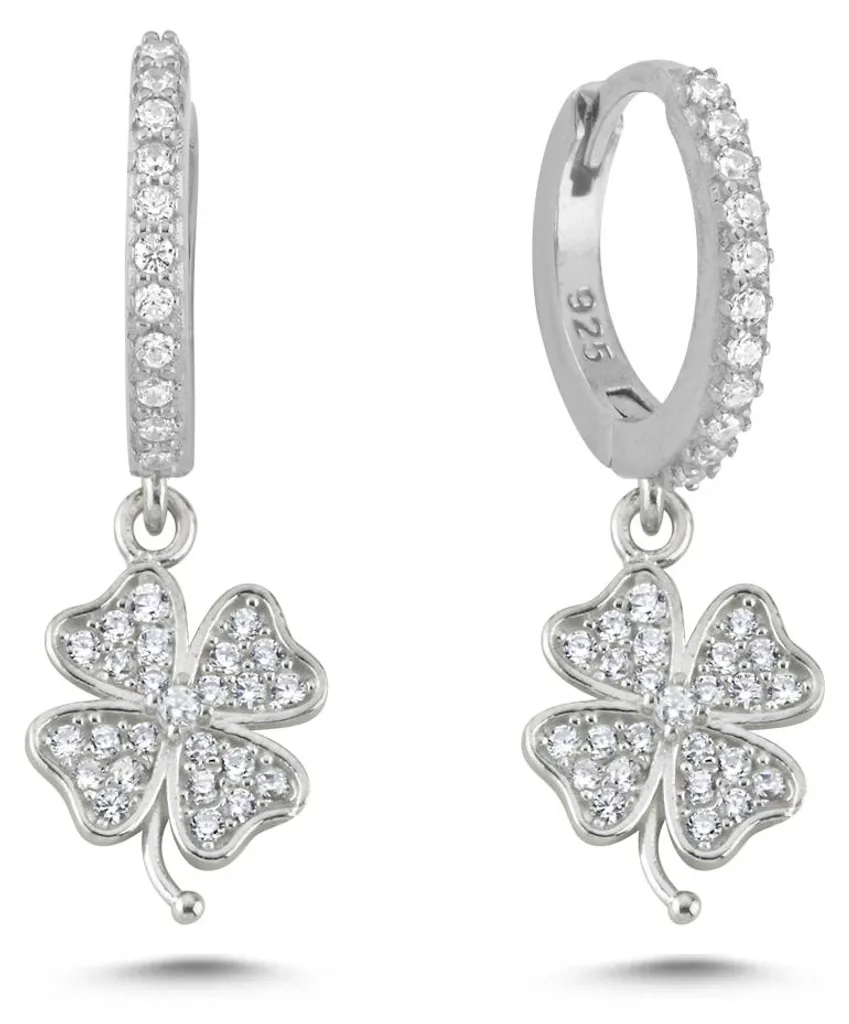 Boucles d'oreilles trèfle argent 925 : le bijou idéal pour un mariage chic