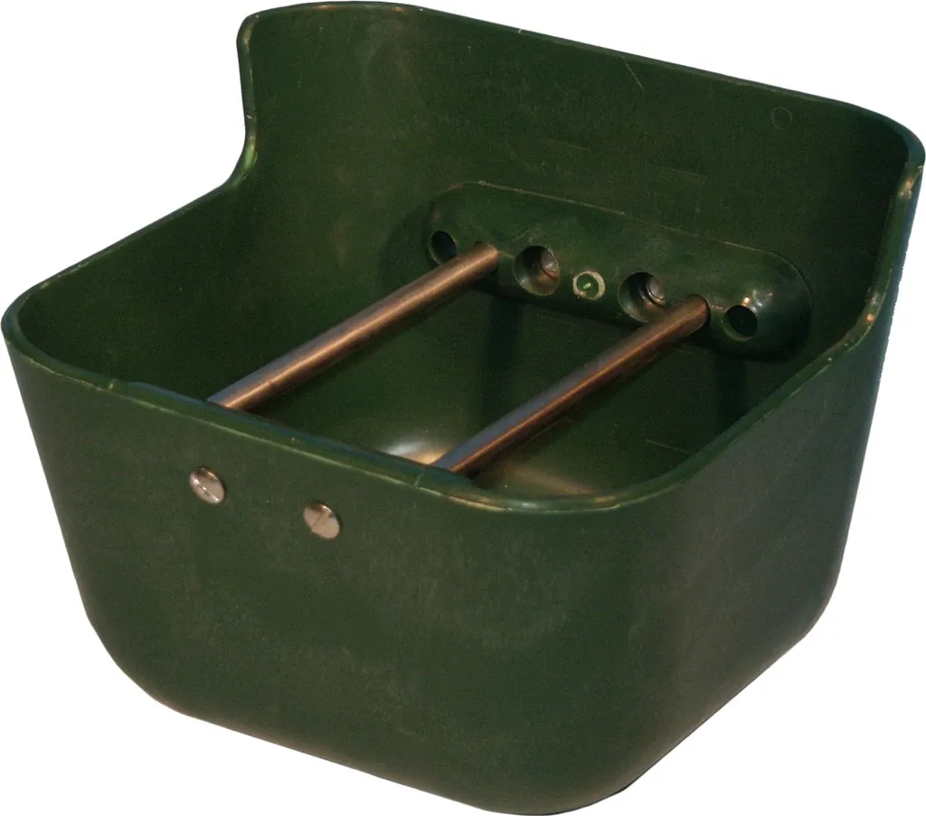 Bac à poulains 7 litres pour alimentation au box ou stabulation libre