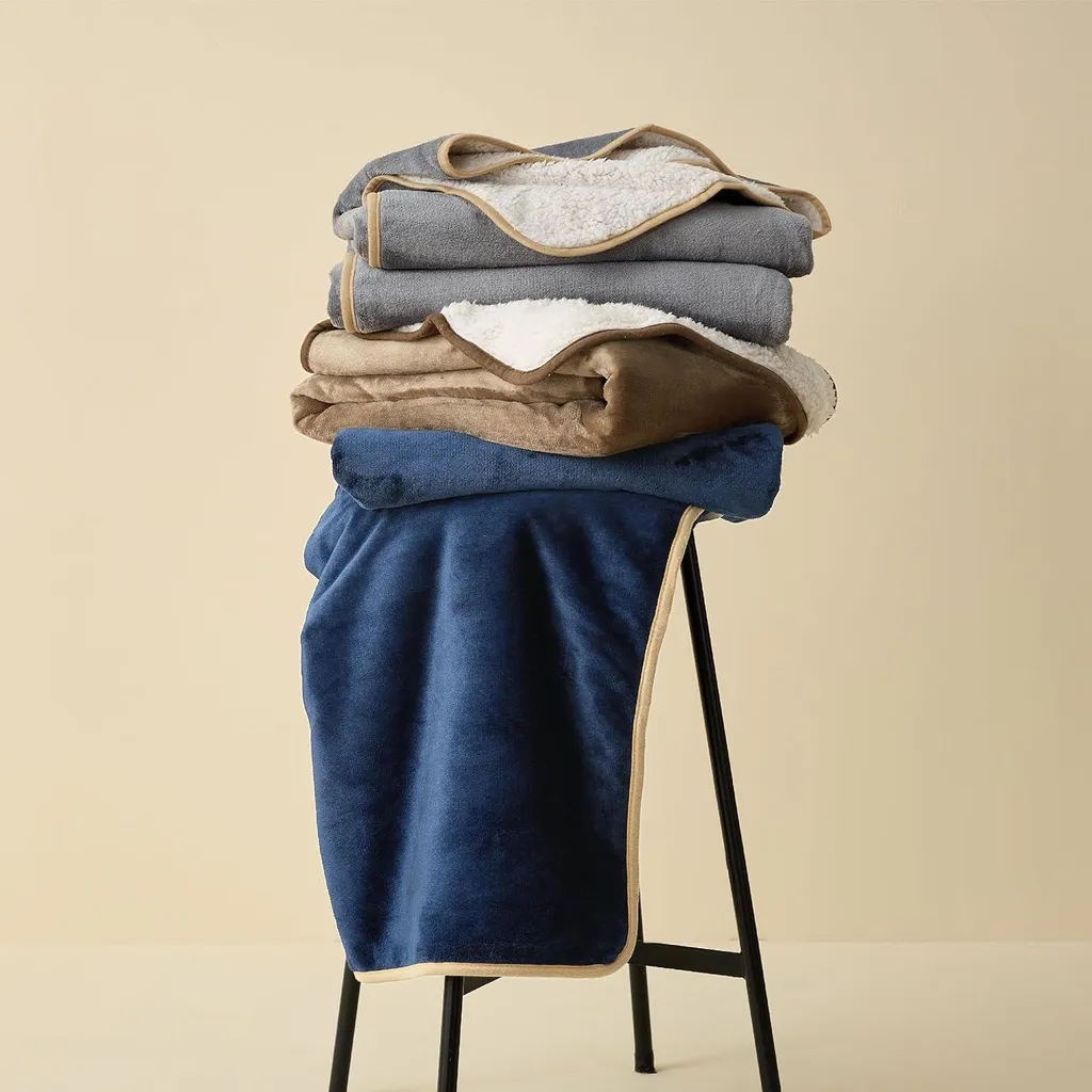 Couverture pour chiens lavable et imperméable - Douceur Sherpa grise