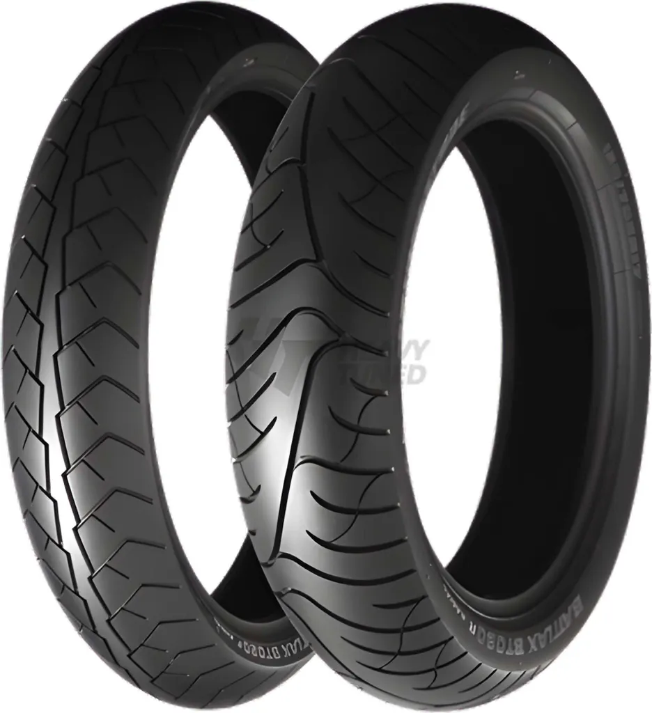 Bridgestone Battlax BT020 M 160/70 B17 79V TL Pneu Arrière Haute Performance