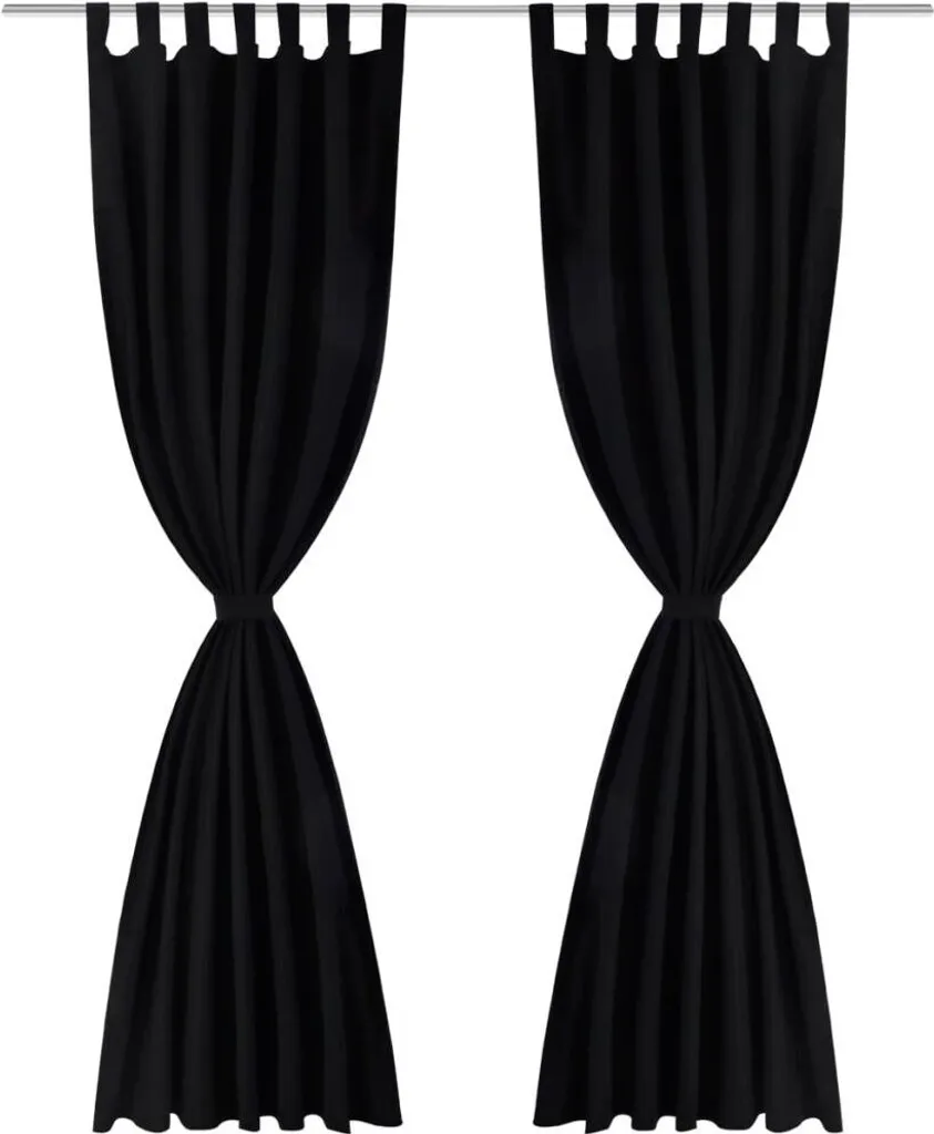 Rideaux en satin noir 140x225 cm : Solution élégante anti-regards