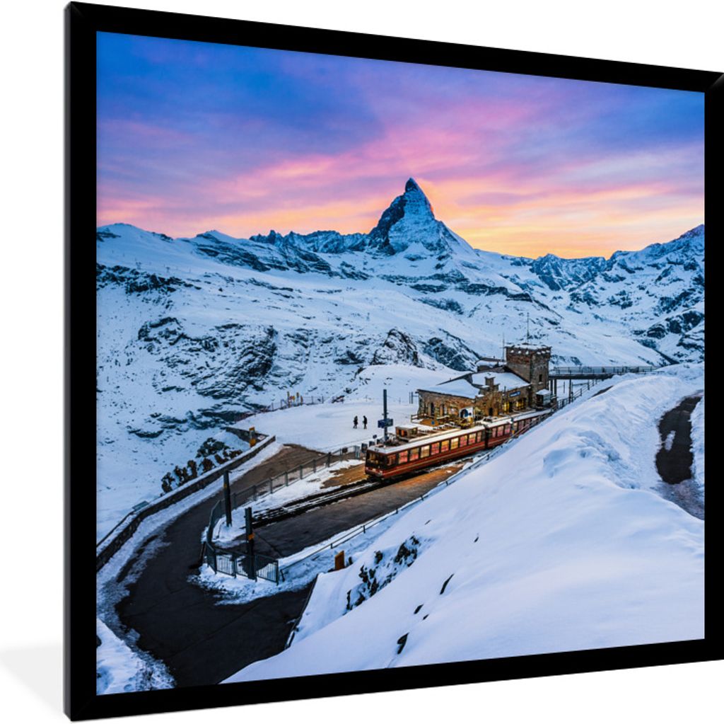 MuchoWow Gerahmtes Poster Dämmerung am Schweizer Matterhorn bei der Gornergratbahn 40x40 cm - Poster mit Schwarzem Bilderrahmen Wandposter Rahme...