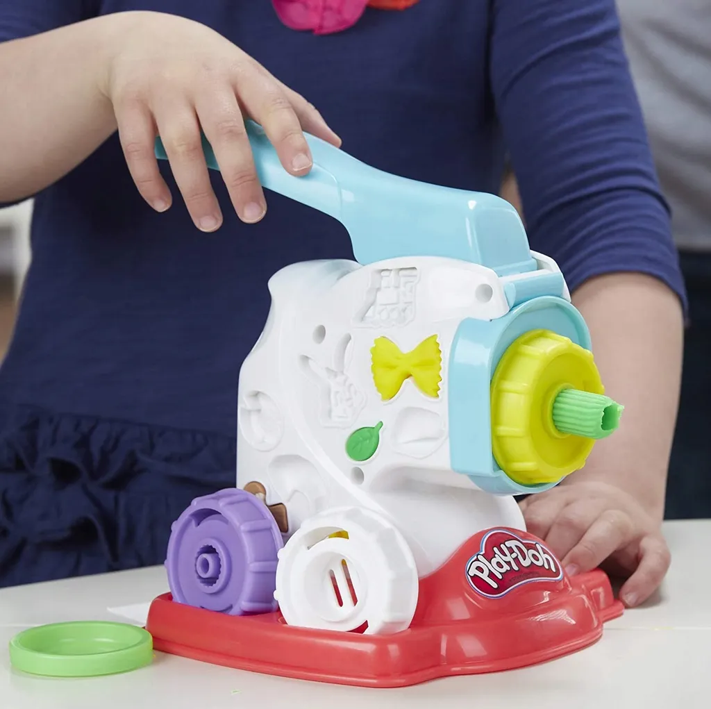 Play-Doh Kitchen Creations Super Chef Suite : Kit Complet 10 Pots Inclus - 9