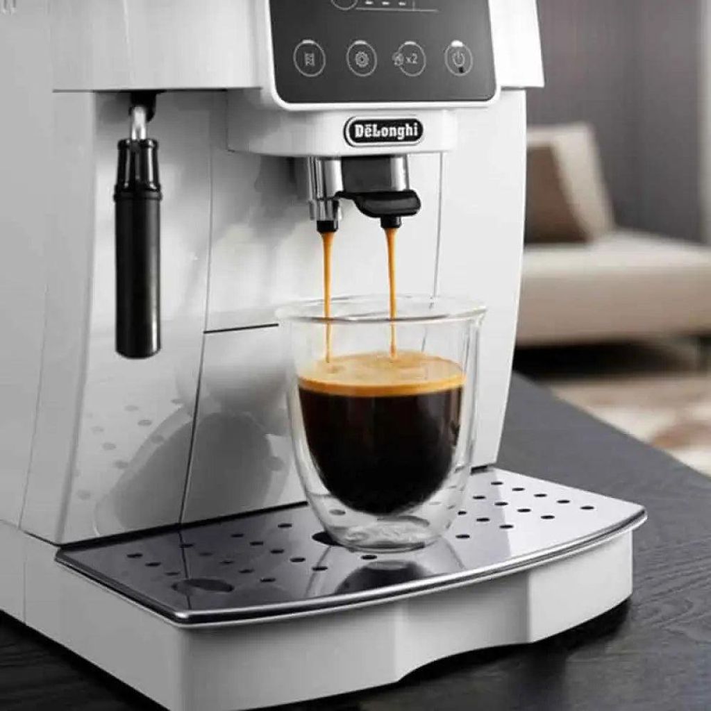 Espressomaschine DeLonghi ECAM 220.20.W Produktbild 