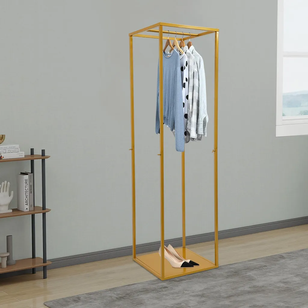 Portant décoratif doré 182cm : solution stable pour arche de fleurs mariage - 7