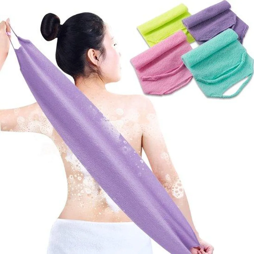 Gommage corporel pour laver le dos facilement sous la douche avec ce manche