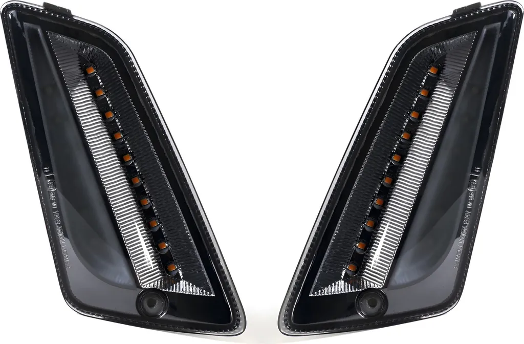 Éclairage LED pour Vespa GTS : Clignotants et Feux de Jour Smoked 300cc