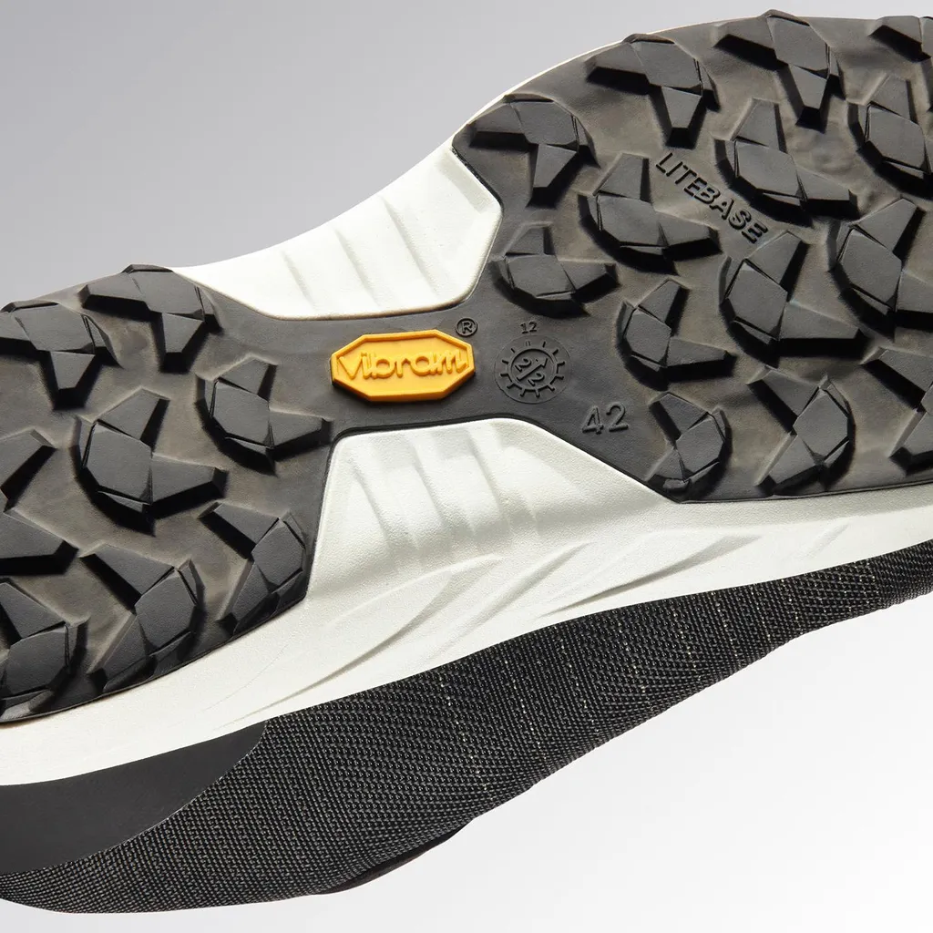 Baskets de sécurité S3L Diadora Fly Litebase Matryx basses et légères - 13