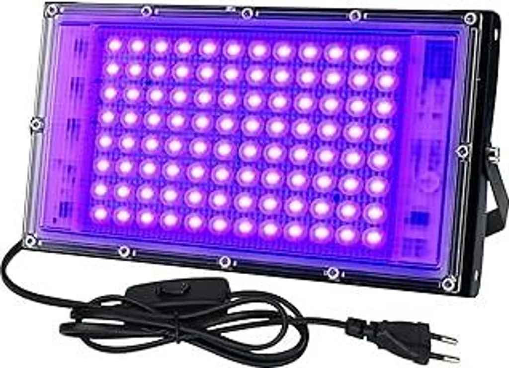 CREATESTAR Proiettore a luce nera UV 100W, lampada a luce nera LED IP65 impermeabile Proiettore UV con spina, proiettore per feste glow, bar, discoteche, feste blacklight (1 pezzo)