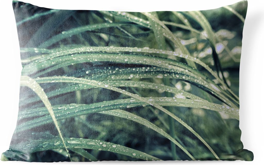 MuchoWow Outdoor Kissen - Grünes botanisches Gras nach Regenfällen - 50x30 cm - Wetterfest - Lounge Kissen - Sofa kissen - Wohnzimmer Dekoration