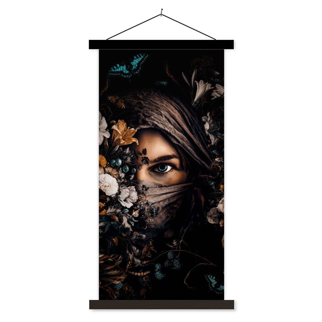 MuchoWow Textilposter Frau - Luxus - Blumen - Schmetterling - Porträt 60x120 cm mit schwarzem Rahmen - Magnete