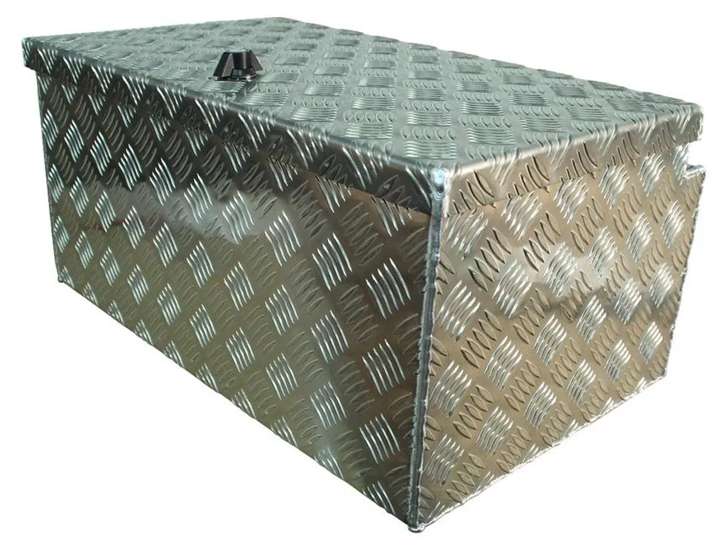 Coffre de Flèche Remorque en Aluminium : Rangez vos Sangles et Outils