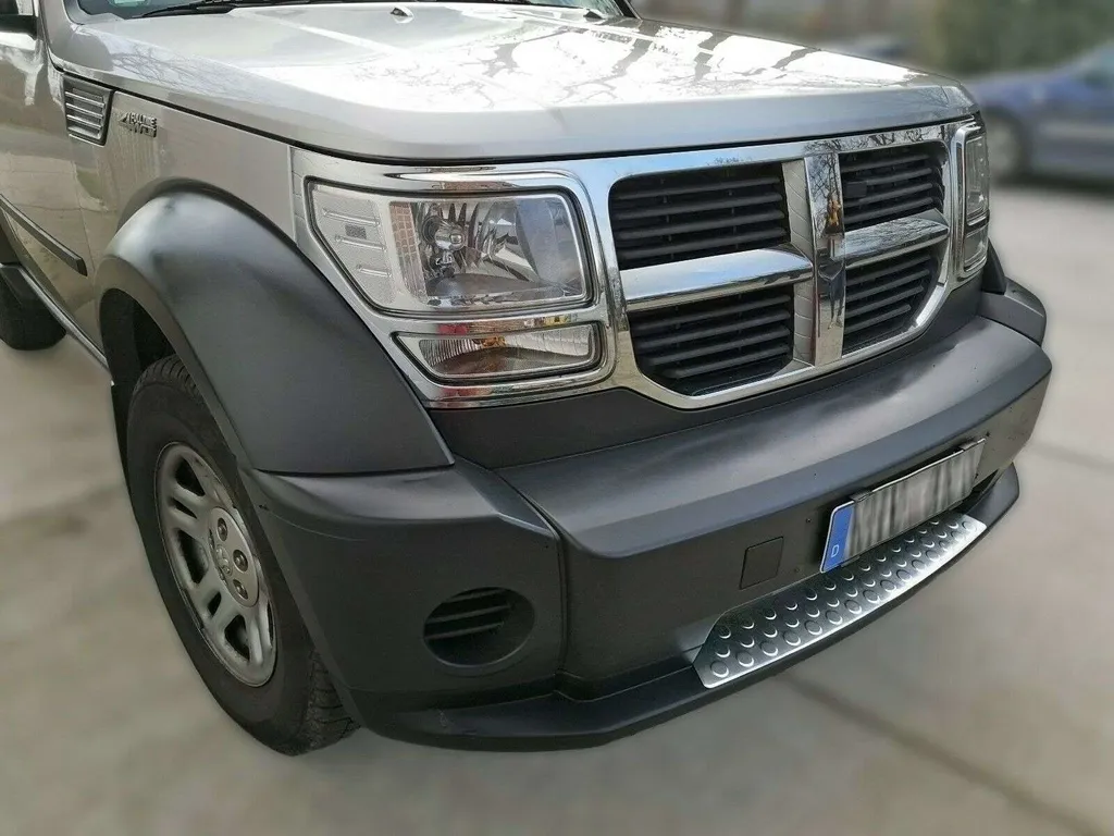 Rénovation pare-chocs avant chromé Dodge Nitro acier V2A inoxydable