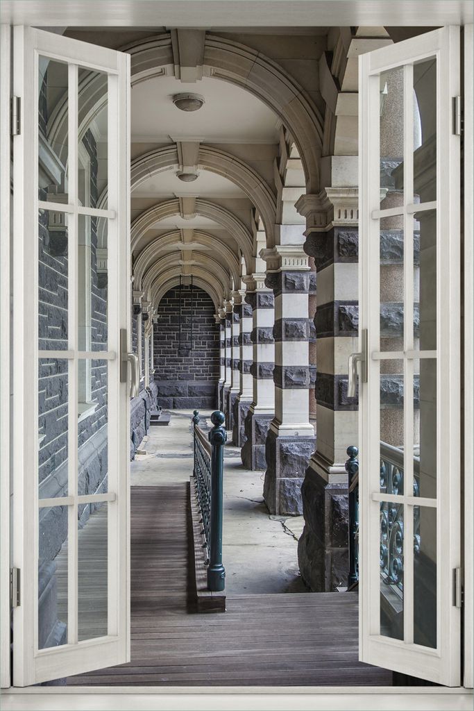 Wallario Wandbild aus Acryl, 60 x 90 cm, freischwebende Optik - Säulengang in einem Bahnhof in Neuseeland mit Fenster-Illusion