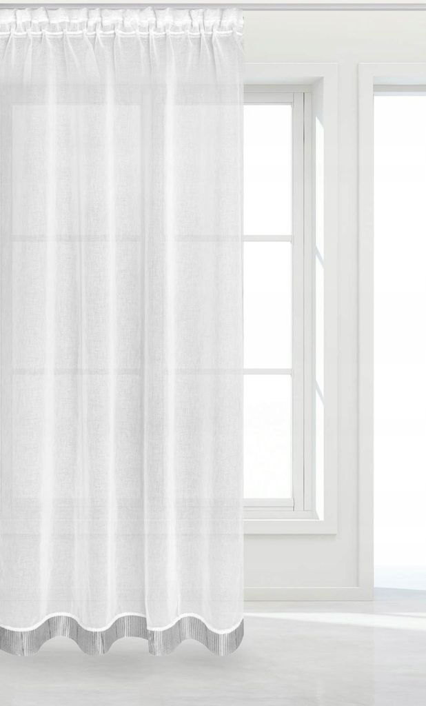 Weisser Vorhang Mit Zirkonen 300X270 Steinband
