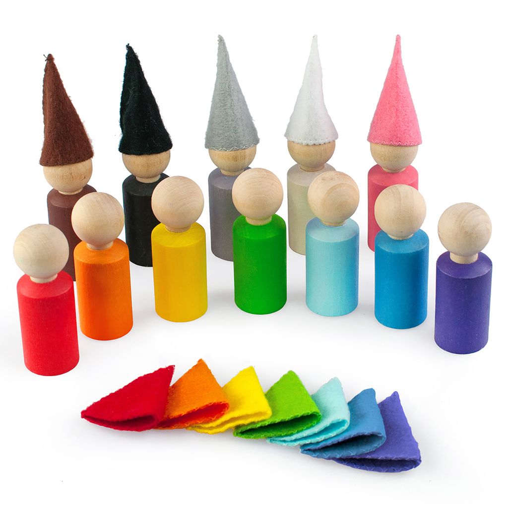 Montessori-Holzspielzeug "Peg Dolls with Hats small" Produktbild 