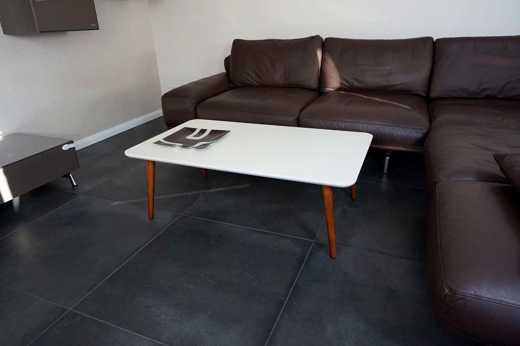 Design Couchtisch Tisch SH-1 Creme - Nussbaum / Walnuss
