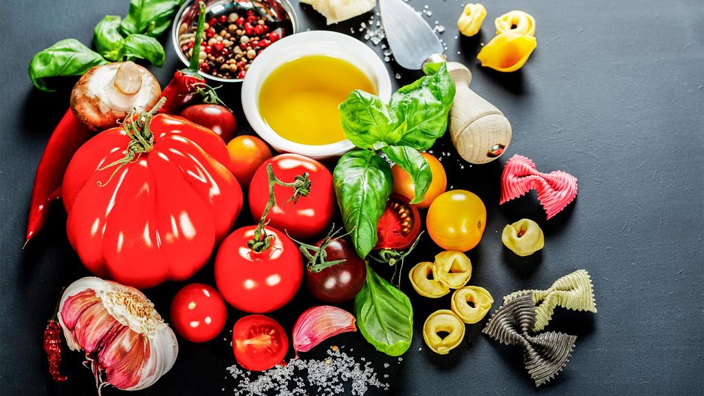 Jochen Schweizer Italienischer Kochkurs München; Erlebnis verschenken oder selbst erleben; Gutschein gültig für 1 Person Gruppengröße: bis zu...