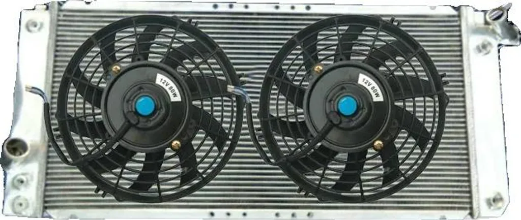 Radiateur aluminium léger avec grande capacité thermique pour moteur turbo