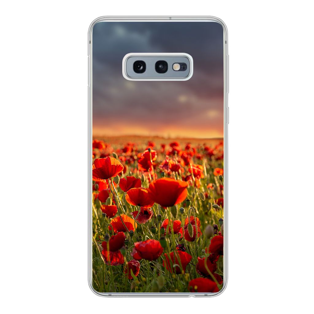 MuchoWow Handyhülle Schutzhülle Hülle für Samsung Galaxy S10e Sonnenuntergang über einem Feld von Mohnblumen Silikon Softcase Handy Hülle -...