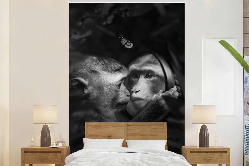 MuchoWow Fototapete für Wohnzimmer oder Schlafzimmer Wandtapete Vinyl Motivtapete Spiegelbild eines Affen im Dschungel - schwarz und weiß - 195...