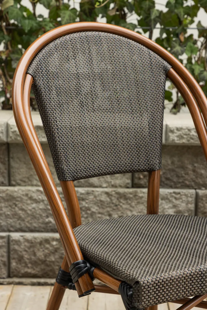 Chaise de café Guarda noire : la solution d'assise durable et facile - 9