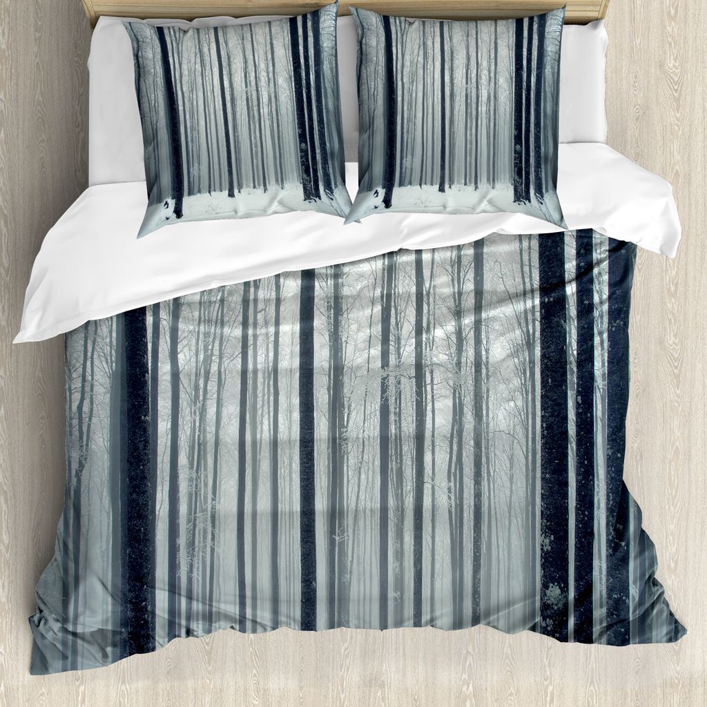 ABAKUHAUS Winter Bettbezug, Foggy Mysterious Woods, Milbensicher Allergiker geeignet mit Kissenbezügen, 200 cm x 200 cm - 80 x 80 cm, Schwarz-Weiss