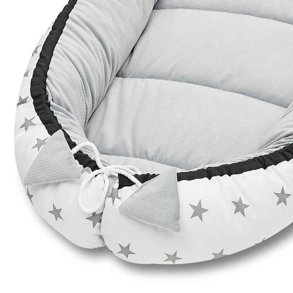 Cocon bébé en coton et polyester Nunki Star - Nid respirant 90x60x12cm