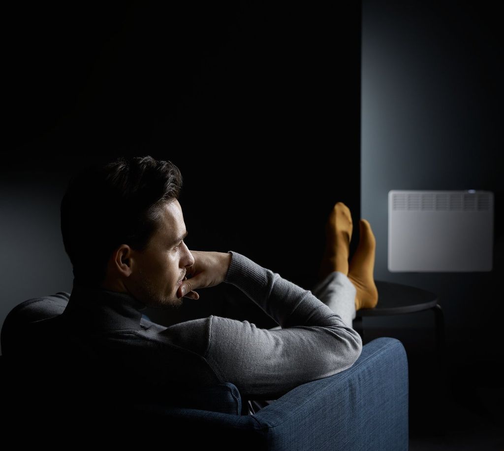 Konwektor ścienny AEG WKL 505 do ok. 6 m², grzałka Zdjęcie produktu 6