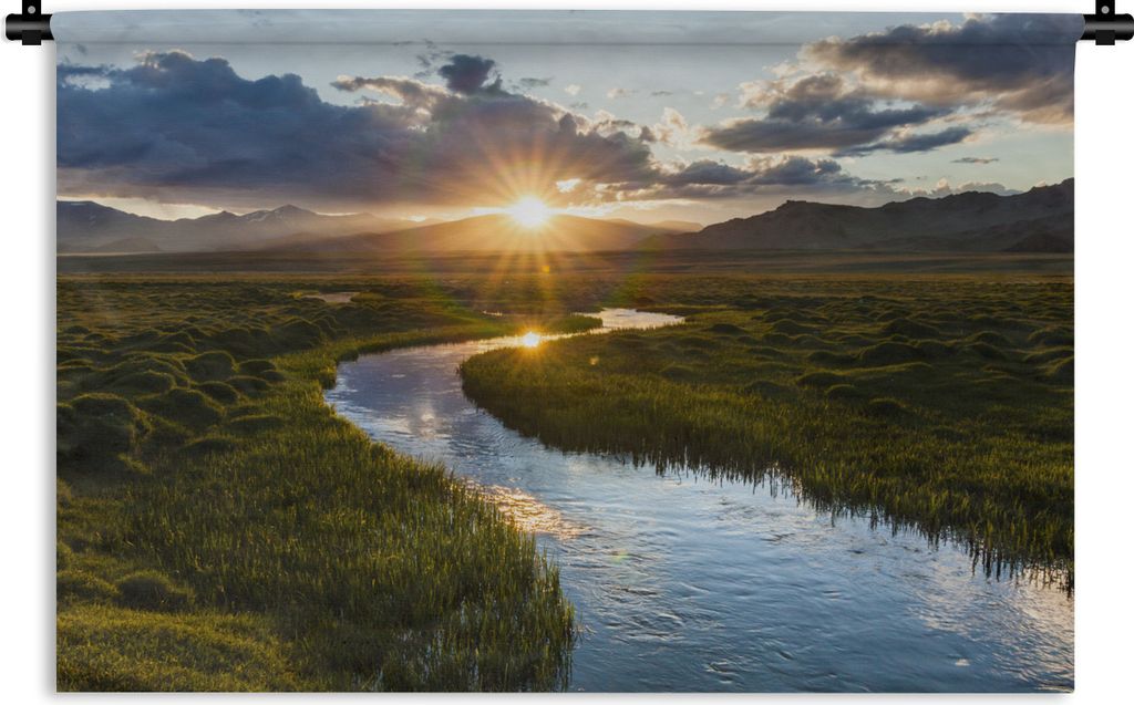 MuchoWow Wandteppich Wandbehang Sonnenuntergang über einem ruhigen Fluss 120x80 cm Tapisserie Dekoration Wandtuch - Wanddekorationen - Wandtücher