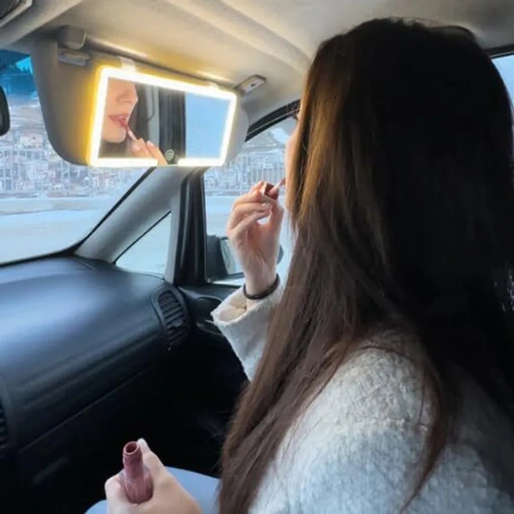 Specchio Per Visiera Parasole Auto Con 6 Luci LED Integrate, Tocco Sensibile, Per Trucco E Correzioni In Macchina