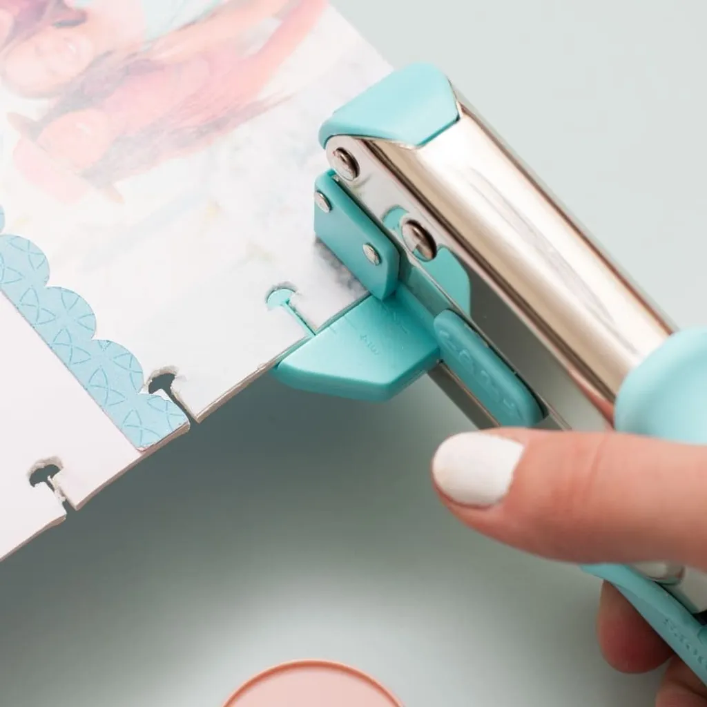 We R Memory Keepers Crop-A-Dile Disque Power Punch pour Planner