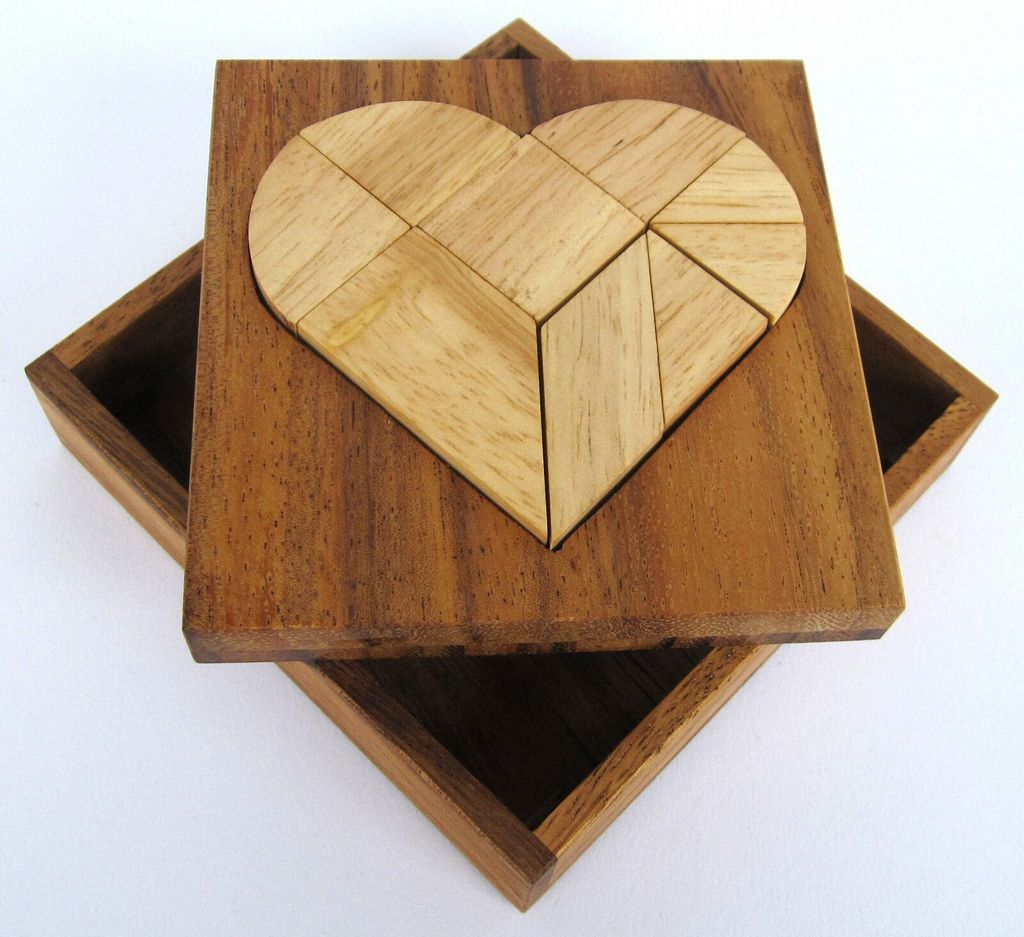 Tangram "Herz" - Legespiel - Knobelspiel mit 9 Legesteinen aus Holz