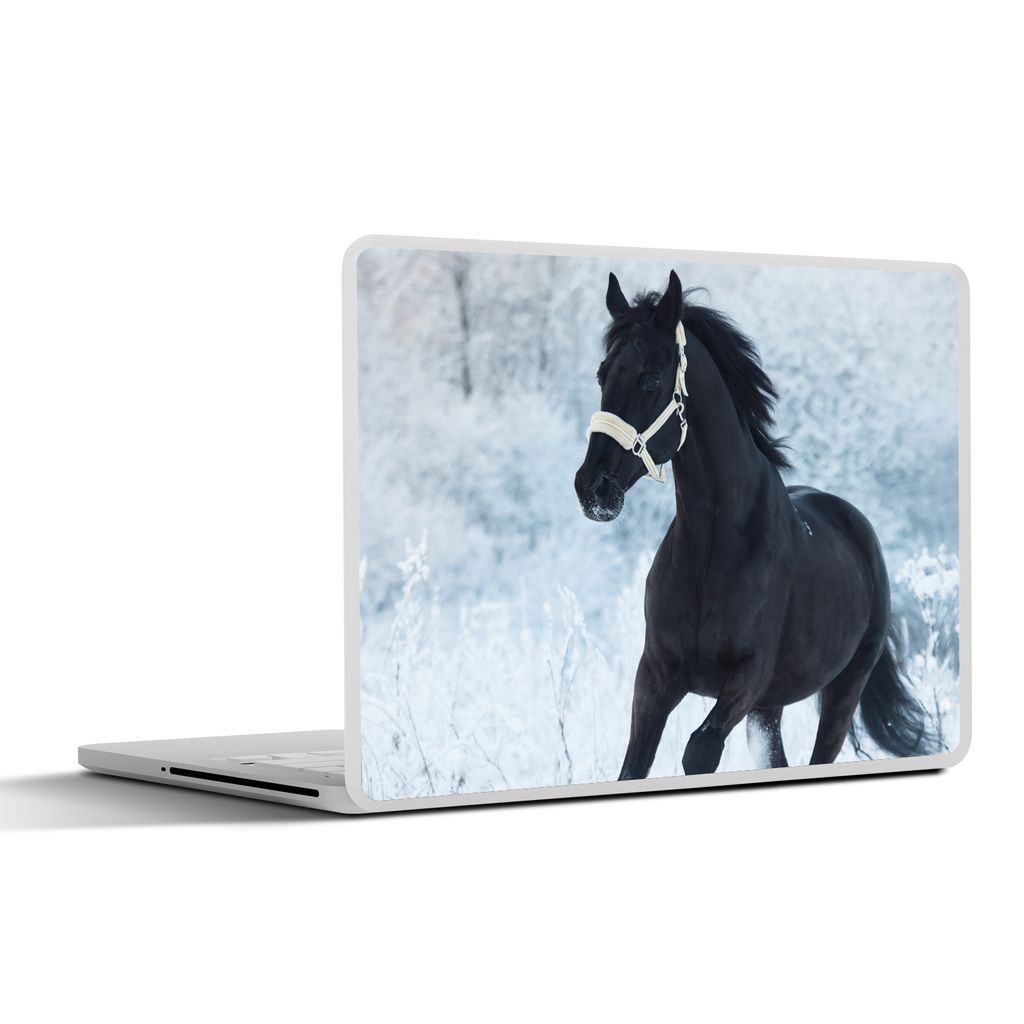 MuchoWow Laptop Aufkleber Sticker Cover Pferd - Schnee - Wald 31x22.5 cm - Laptop-Deko
