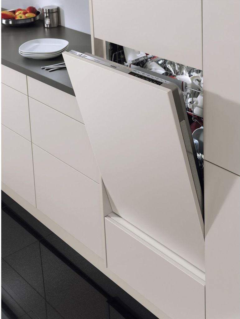 AEG FSE76738P Voll integriert 14 Maßgedecke A Produktbild 
