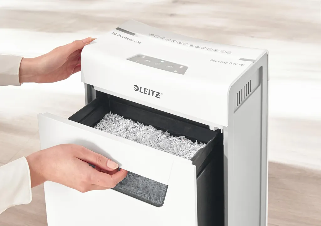 Recensione Leitz 80910000: Il Distruggidocumenti più Silenzioso? - 12