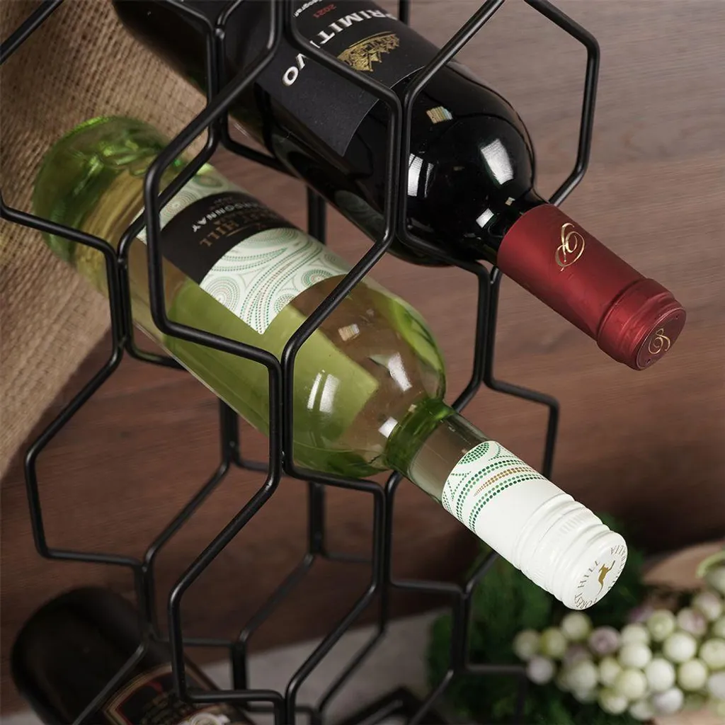 Support bouteilles vin métal 8 emplacements noir mat au design compact