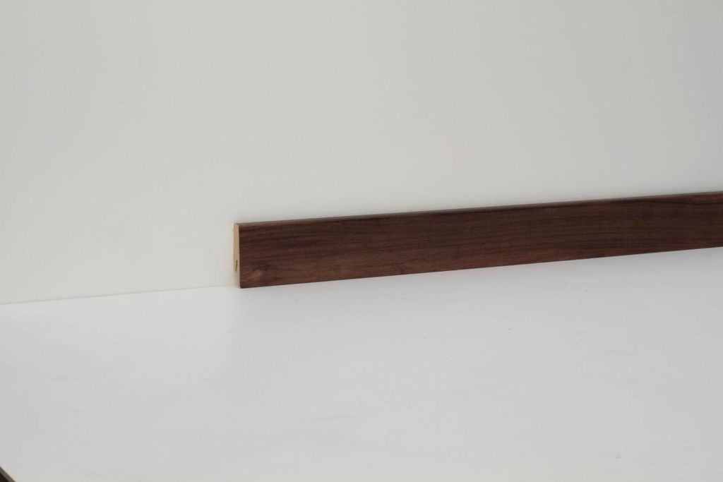 Classen Clip-Fußleiste 240 cm 58 x 19 mm Walnuss natur