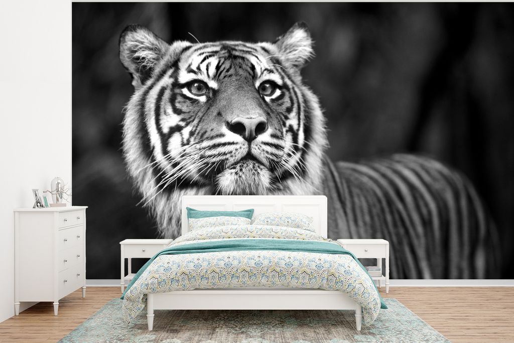 MuchoWow Fototapete für Wohnzimmer oder Schlafzimmer Wandtapete Vinyl Motivtapete Tiger - Dschungel - Schwarz - Weiß - 295x220 cm - Wand Tapete
