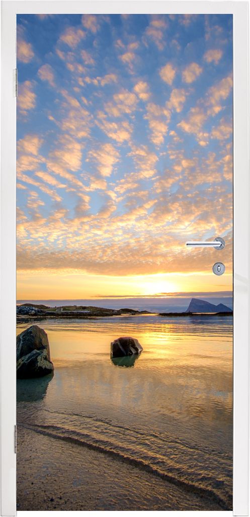 MuchoWow Türtapete Selbstklebende Türfolie Strand - Sonne - Wolken 90x205 cm Türposter Türaufkleber Klebefolie Türklebefolie - Türaufklebern