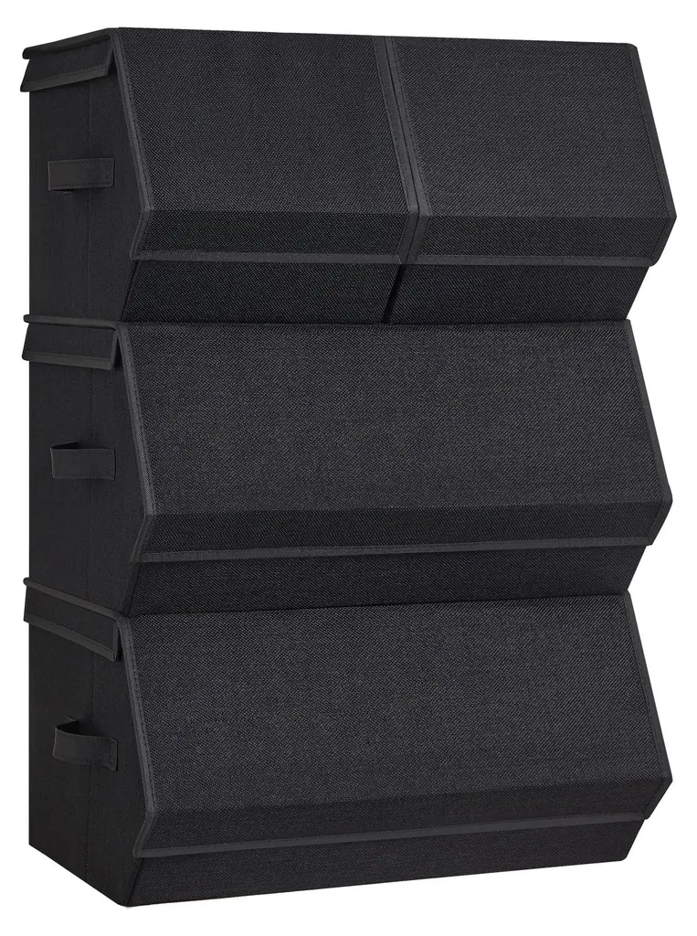 Désencombrez votre armoire avec ce lot de 4 boîtes de rangement pliables