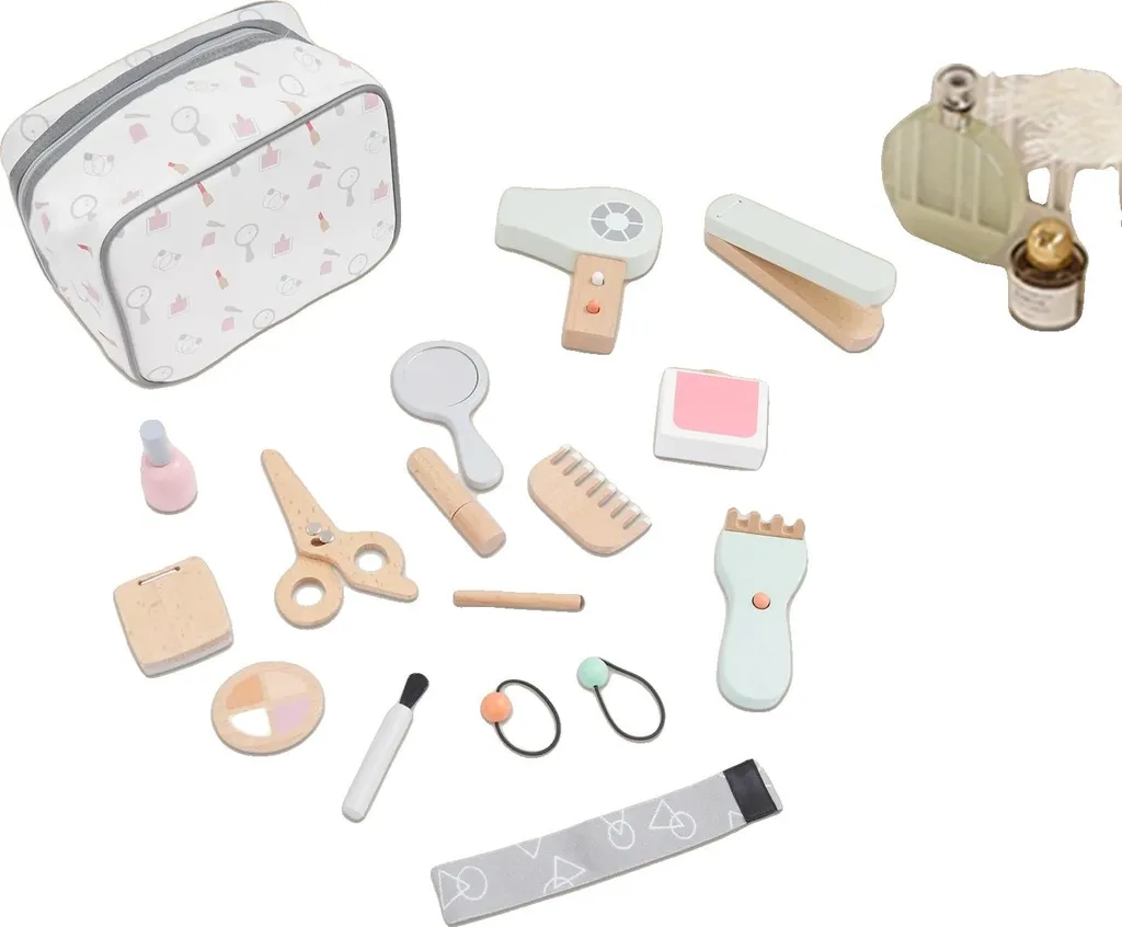 Jeu de maquillage jaune enfant : fini les taches avec ce kit factice