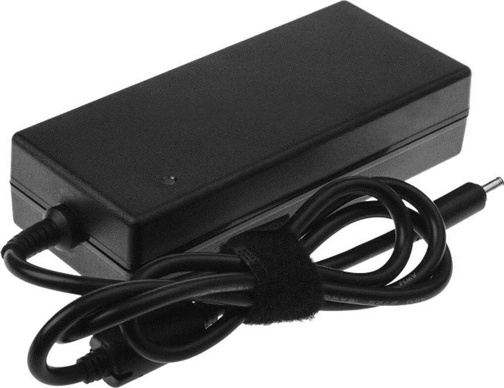 Adaptateur Secteur 130W Puissant et Sécurisé Green Cell AD84P en Noir