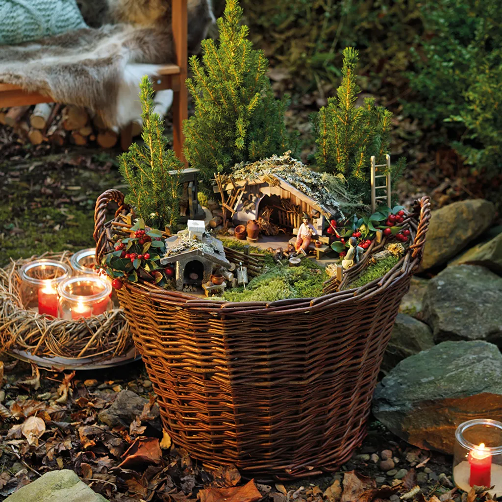 FADEDA 7 Pecore Per Presepe – Dipinte A Mano In Poliresina, Altezza 3 Cm, Personaggi Dettagliati, Decorazione Natalizia Da Tavolo E Accessori Per Presepe
