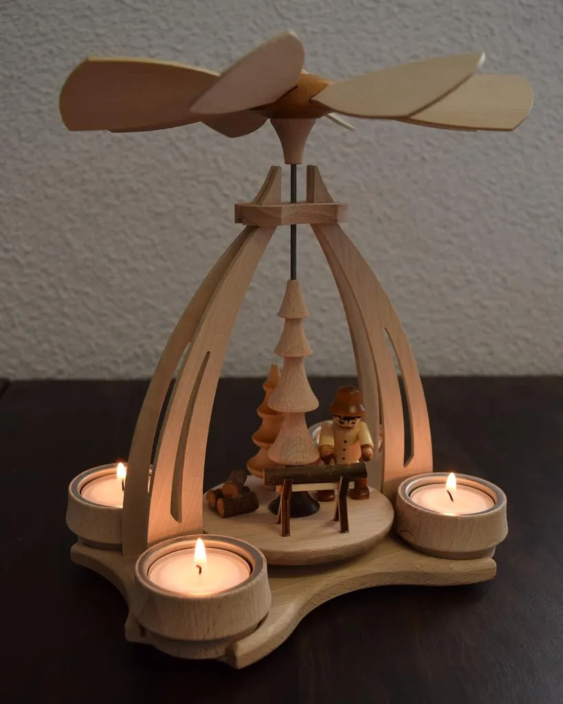 Grande pyramide de table 24 cm en hêtre massif - Modèle Forestier - 2
